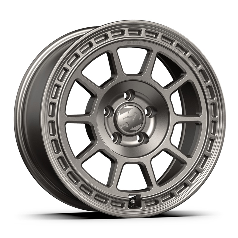 Fifteen52 Traverse MX