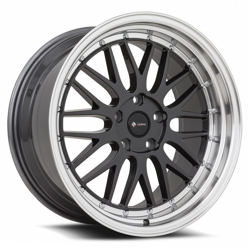 VORS VR8 18″ 5×100 Hyper Black Machine Lip Chrome Rivet