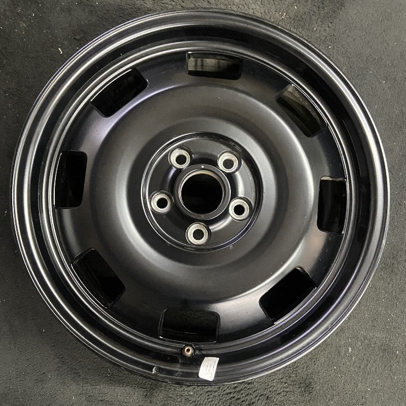 17″ BEETLE 12 17×7 alloy black opt CZ8 Original OEM Wheel Rim