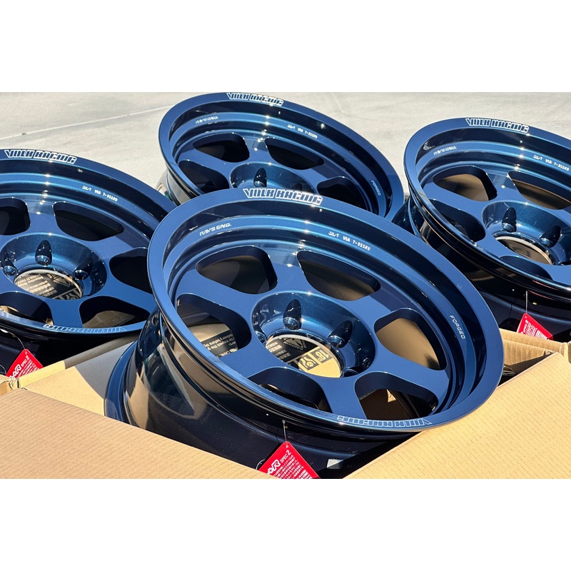 Volk Racing TE37XT M-Spec 18×9 +0 6×139.7 Mag Blue (SET)