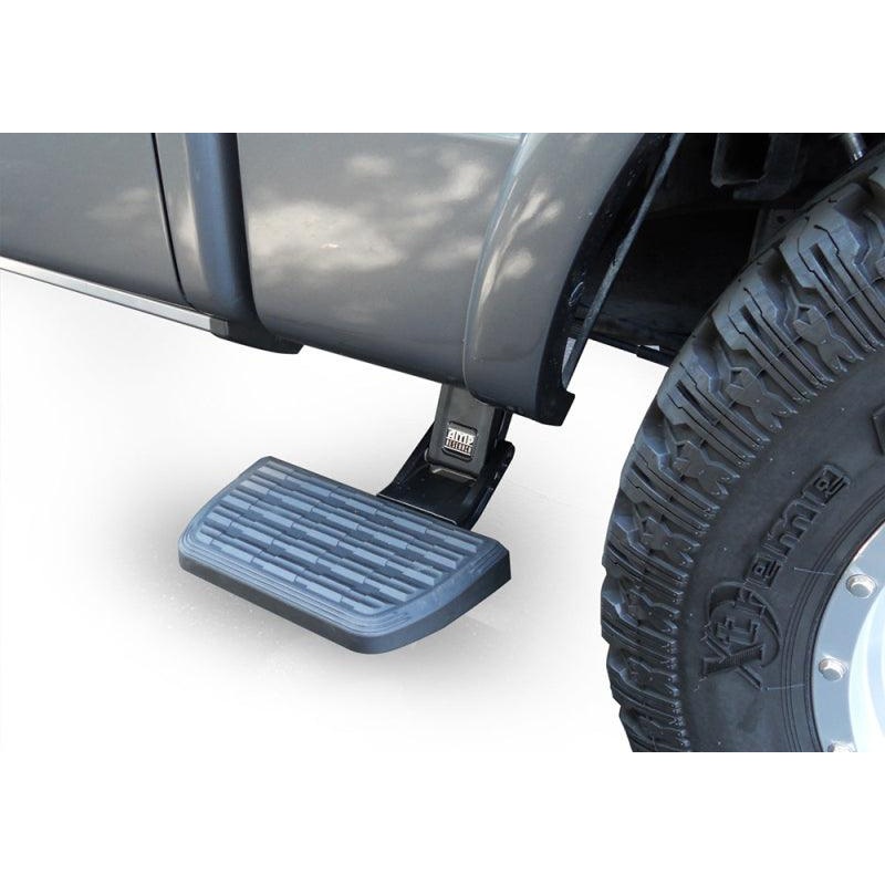 AMP Research 22-23 Toyota Tundra  5.5ft Bed BedStep2 – Black