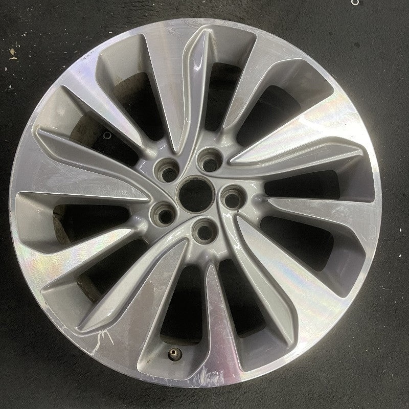 18″ ENCORE 17-18 18×7 aluminum 10 spoke gray inlay Original OEM Wheel Rim