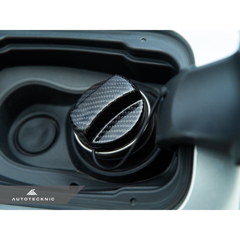 AutoTecknic Dry Carbon Competition Fuel Cap Cover – MINI R59 Roadster | R60 Countryman