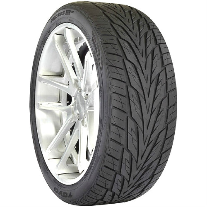 Toyo Proxes ST III Tire – 305/50R20 120V