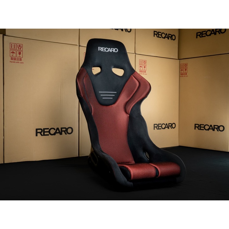 Recaro RS-GK – Black Kamui / Red Glass Mesh