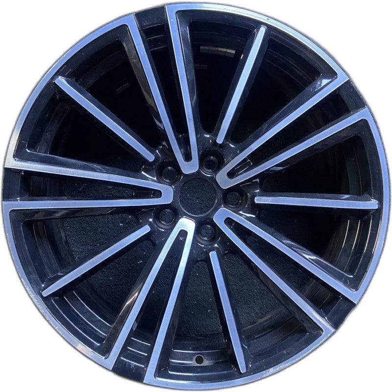 20″ BMW i8 19-20 20×7.5 alloy w/o directial; 15 spoke alternating spoke gray Original OEM Wheel Rim